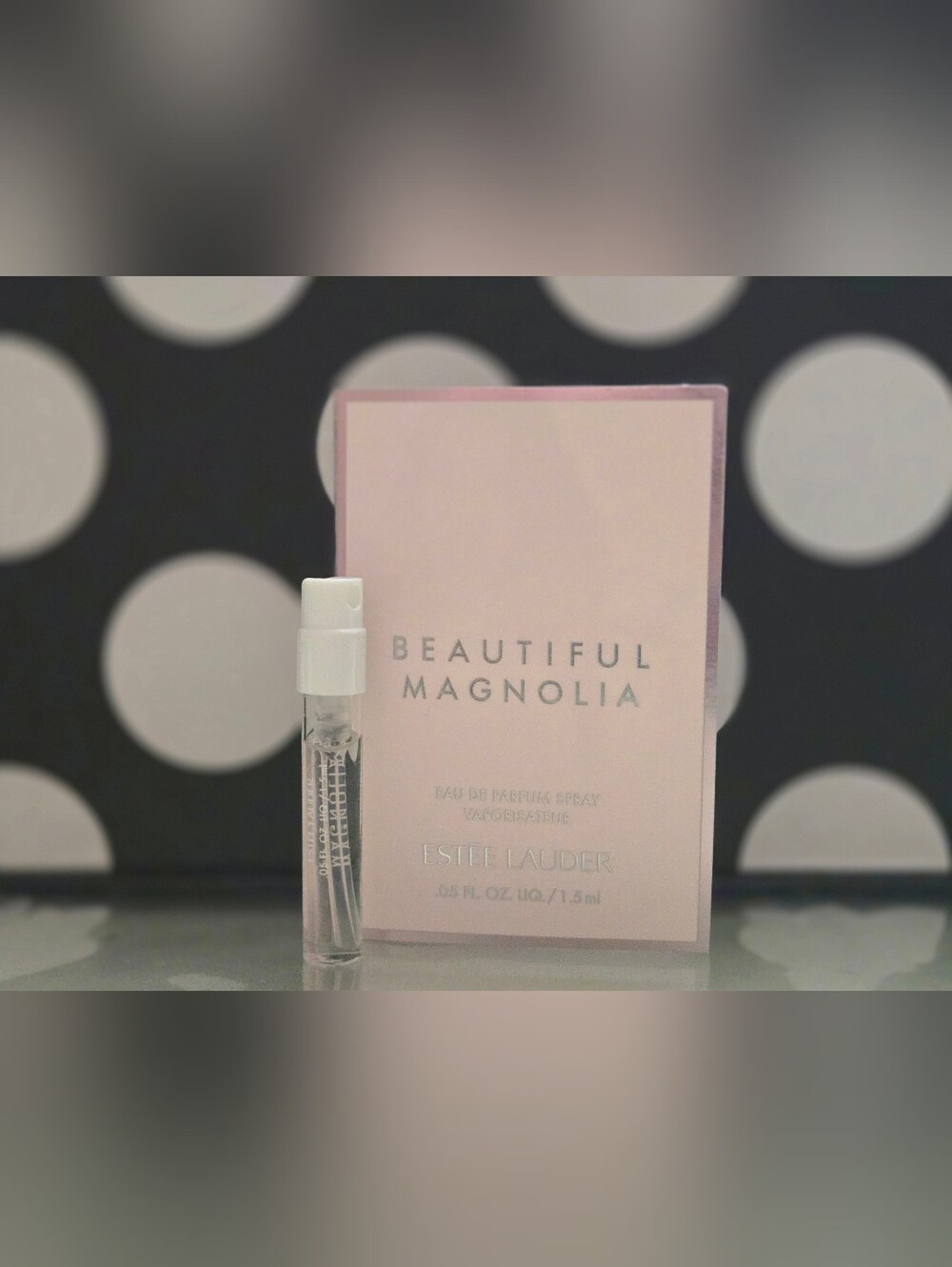 5/$25✨️EL Beautiful Magnolia SAMPLE✨️